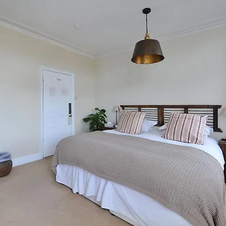 Abbey Rise Bed And Breakfast-2