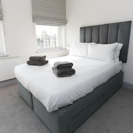 Arlington House, Central Apartmant-3